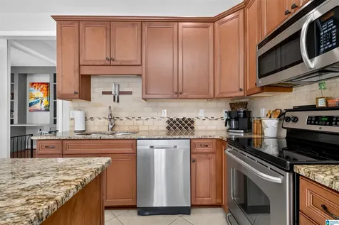 6198 Bent Brook Drive Bessemer AL 35022