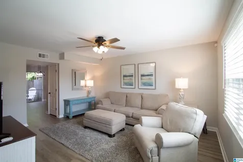 2754 Southbury Circle Vestavia Hills AL 35216