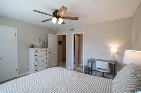 2754 Southbury Circle Vestavia Hills AL 35216