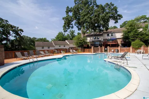 2754 Southbury Circle Vestavia Hills AL 35216