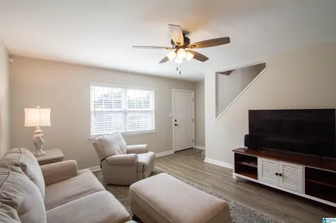 2754 Southbury Circle Vestavia Hills AL 35216