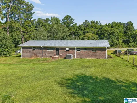 1880 Oldfield Road Sylacauga AL 35150