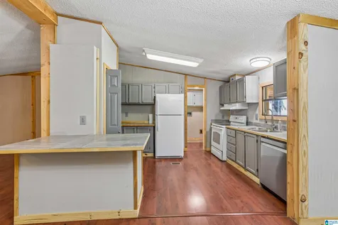 106 Hillsedge Road S Irondale AL 35210