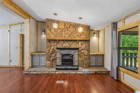 106 Hillsedge Road S Irondale AL 35210