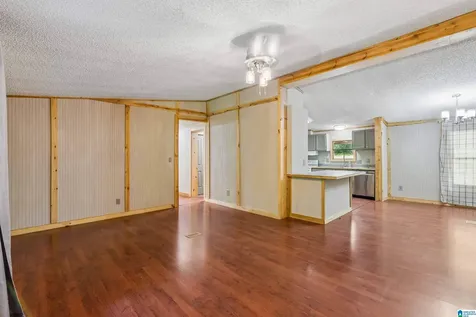 106 Hillsedge Road S Irondale AL 35210