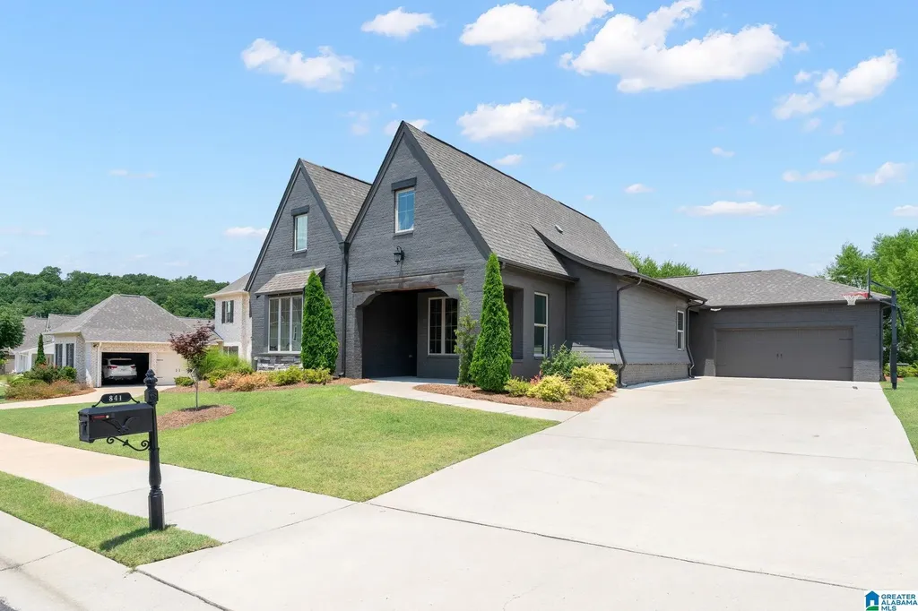 841 Griffin Park View Birmingham AL 35242