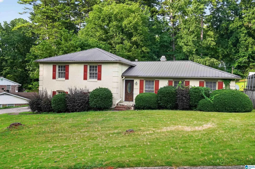 949 Garrett Drive Birmingham AL 35235