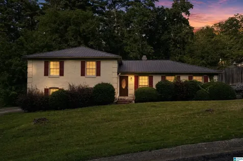 949 Garrett Drive Birmingham AL 35235