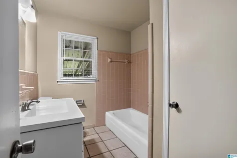 949 Garrett Drive Birmingham AL 35235
