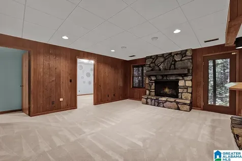 2016 Woodsorrel Drive Hoover AL 35244