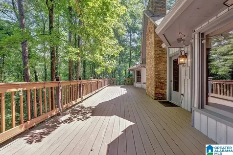 2016 Woodsorrel Drive Hoover AL 35244