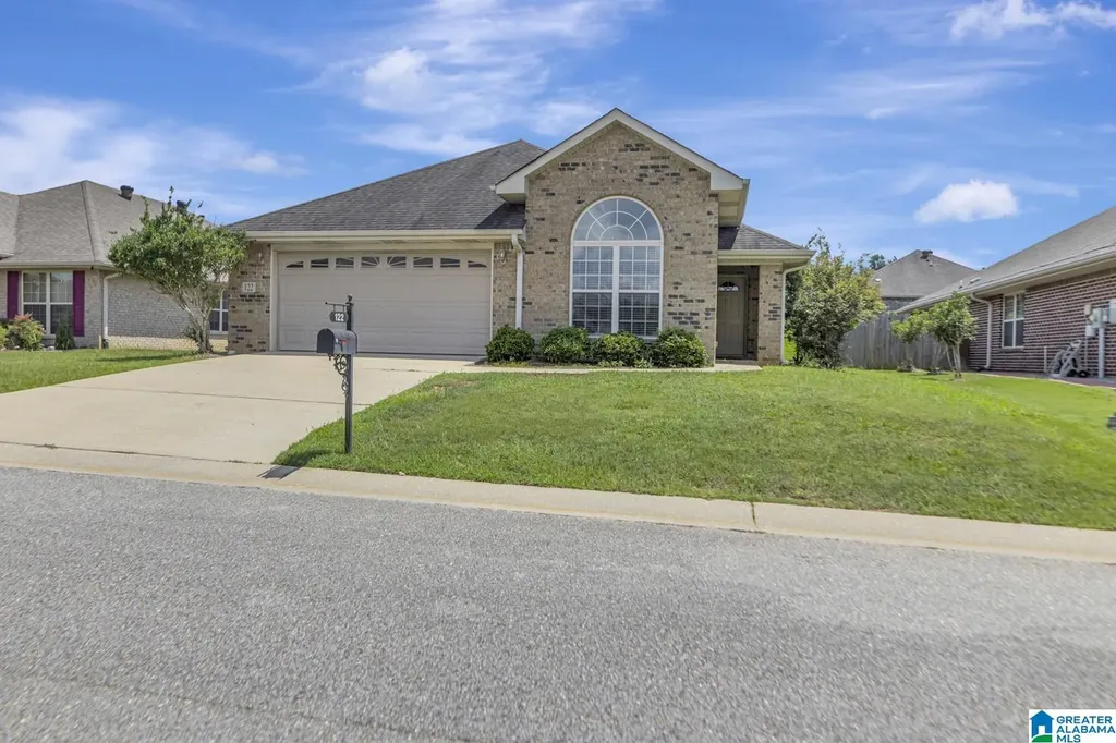 122 Grasonville Road Alabaster AL 35007