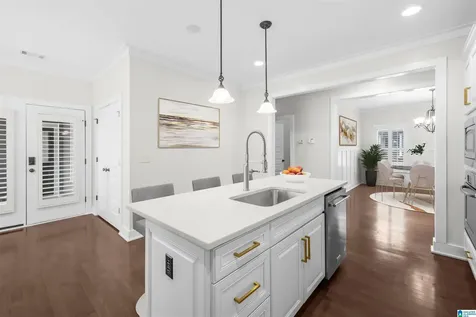 1084 Beaumont Avenue Hoover AL 35242