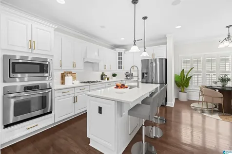 1084 Beaumont Avenue Hoover AL 35242