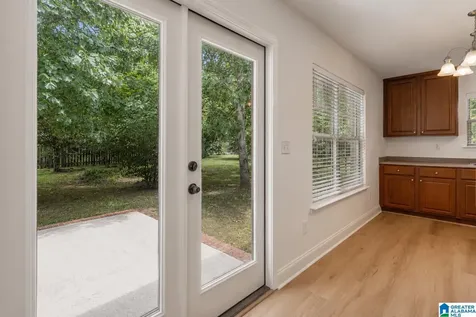357 Tanglewood Circle Alabaster AL 35007