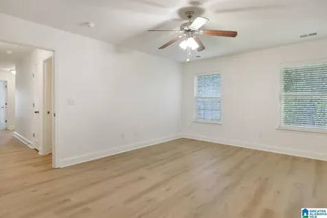 357 Tanglewood Circle Alabaster AL 35007