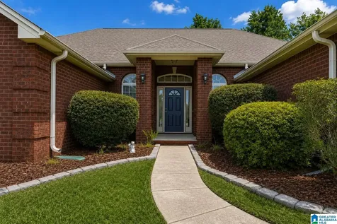 357 Tanglewood Circle Alabaster AL 35007