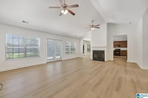 357 Tanglewood Circle Alabaster AL 35007