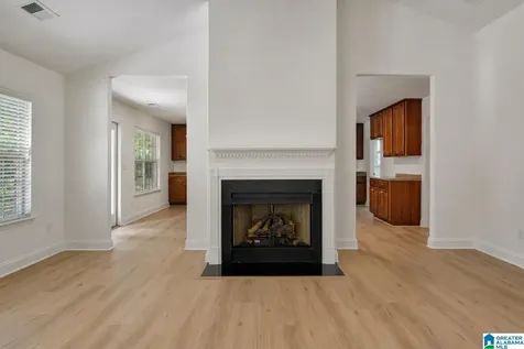357 Tanglewood Circle Alabaster AL 35007