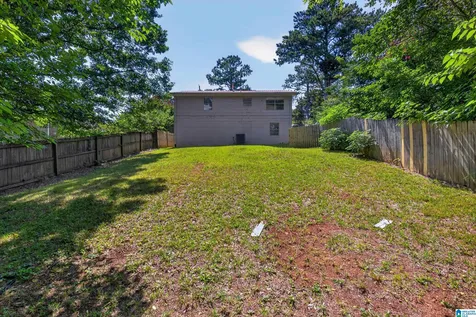 1035 Barclay Drive Bessemer AL 35022