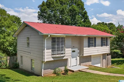 1035 Barclay Drive Bessemer AL 35022