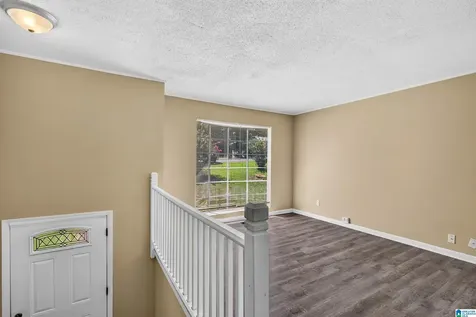 1035 Barclay Drive Bessemer AL 35022