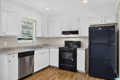 1035 Barclay Drive Bessemer AL 35022