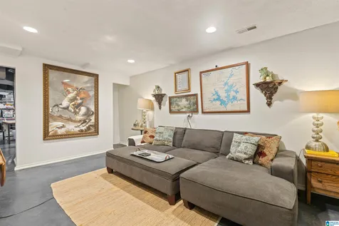 1121 Graylynn Drive Vestavia Hills AL 35216