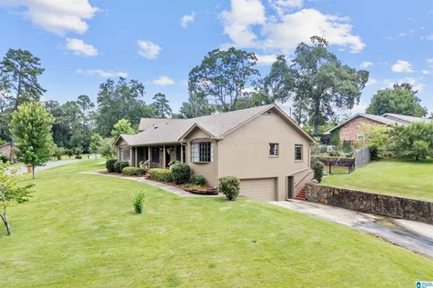 1121 Graylynn Drive Vestavia Hills AL 35216