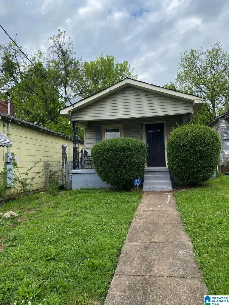218 8th Avenue S Birmingham AL 35205