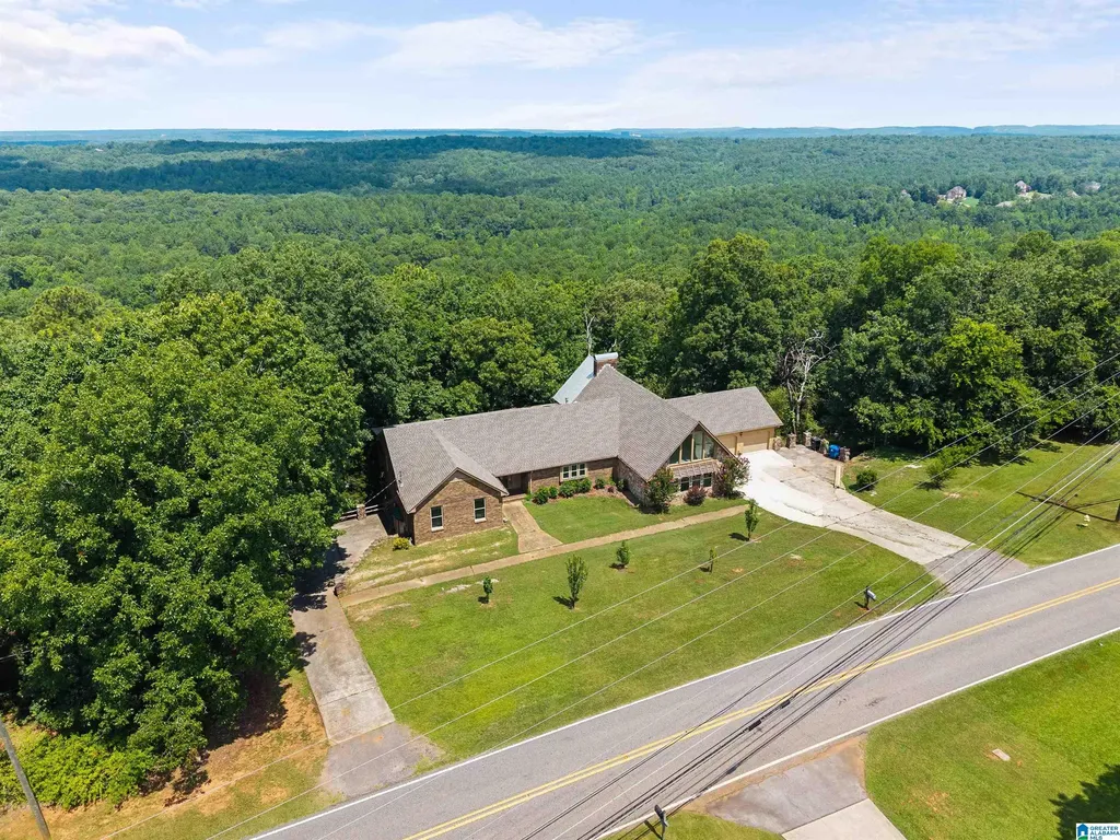 5040 S Shades Crest Road Bessemer AL 35022