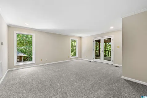 5040 S Shades Crest Road Bessemer AL 35022