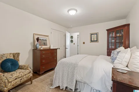 1300 Panorama Drive Vestavia Hills AL 35216