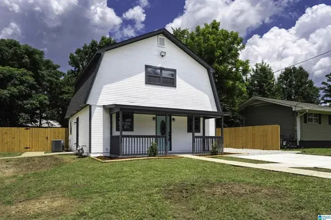 932 9th Street N Pleasant Grove AL 35127