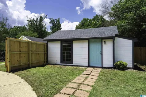932 9th Street N Pleasant Grove AL 35127