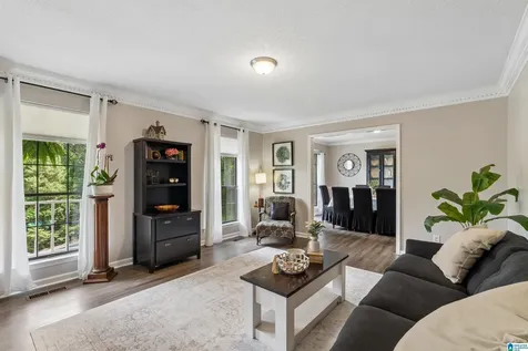6658 June Avenue Leeds AL 35094