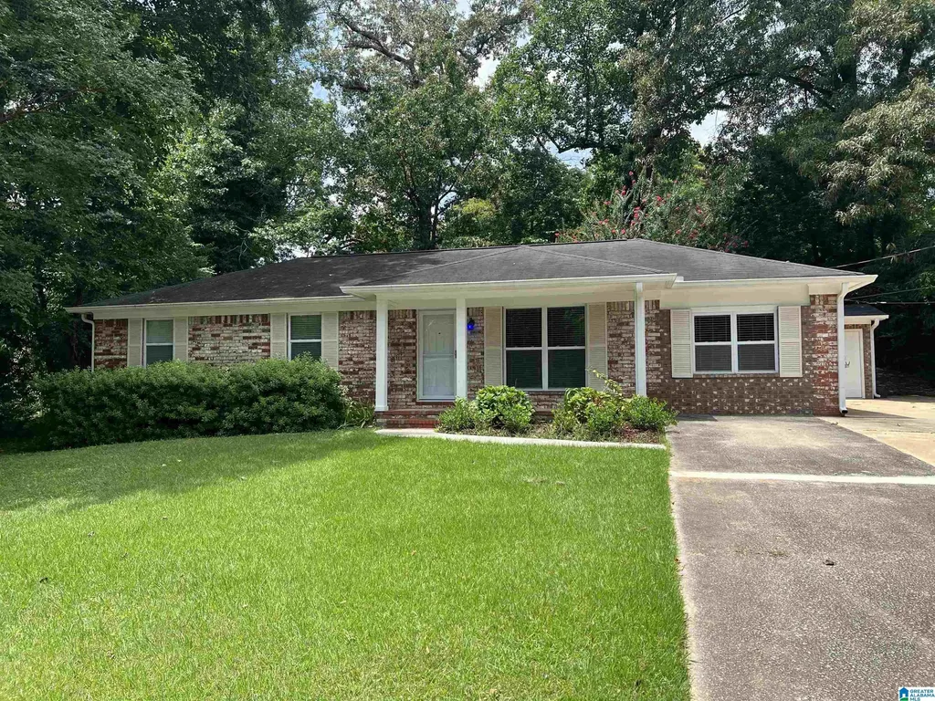 524 Creekview Circle Pelham AL 35124