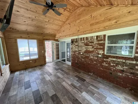 524 Creekview Circle Pelham AL 35124