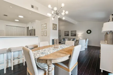 214 E Green Vestavia Hills AL 35243