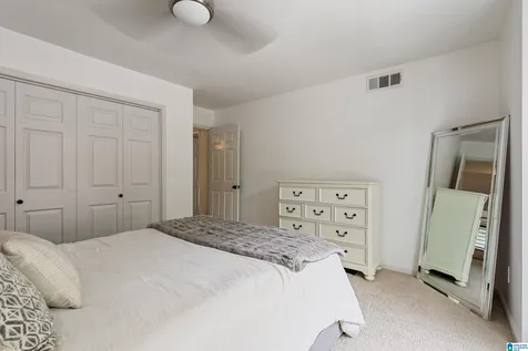 214 E Green Vestavia Hills AL 35243