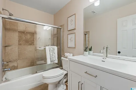 214 E Green Vestavia Hills AL 35243