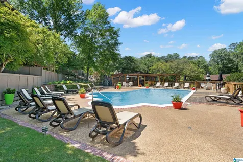 214 E Green Vestavia Hills AL 35243
