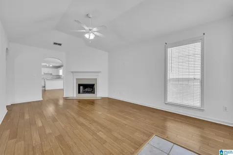 173 Flagstone Lane Calera AL 35040