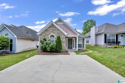 173 Flagstone Lane Calera AL 35040