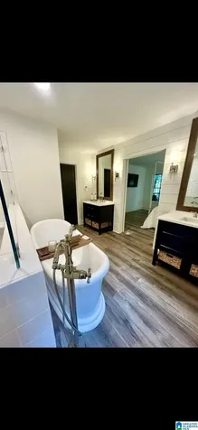 5637 Oak Mountain Lake Road Birmingham AL 35242