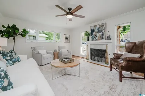 4305 Dolly Ridge Lane Vestavia Hills AL 35243