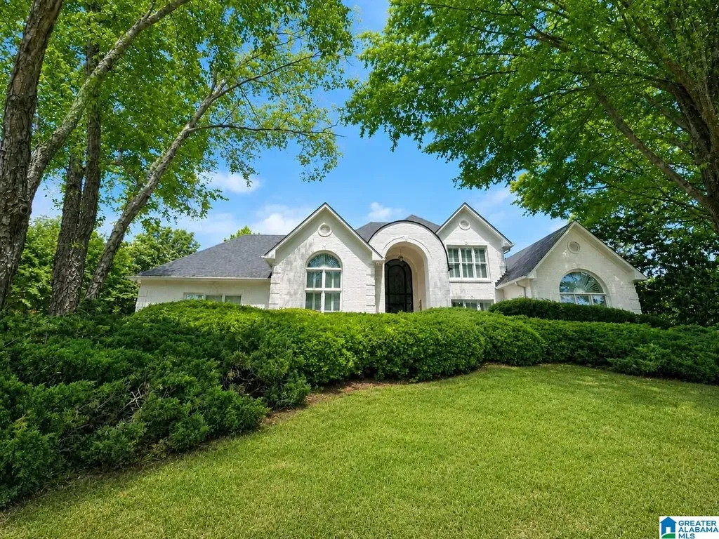 1022 Lake Heather Road Hoover AL 35242