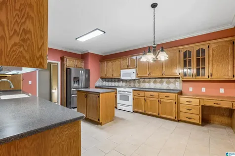 100 Kentwood Trail Circle Alabaster AL 35007