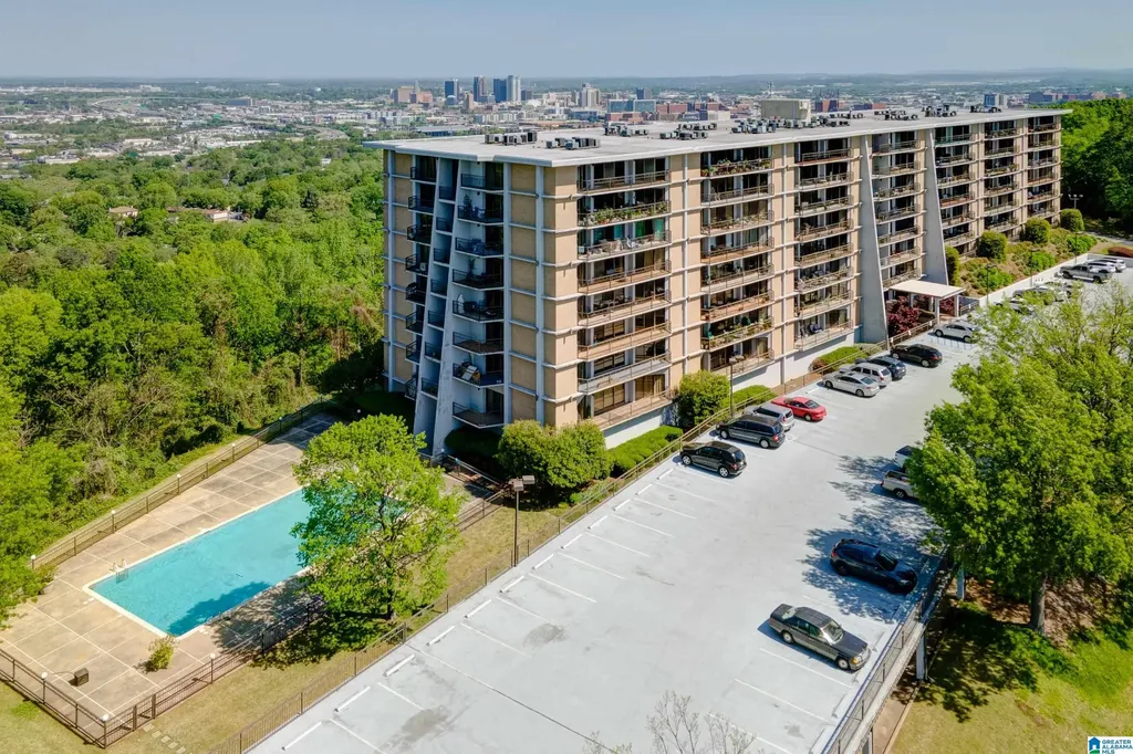 1300 Beacon Parkway E Birmingham AL 35209