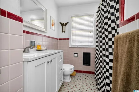 636 Oakdale Street Homewood AL 35209